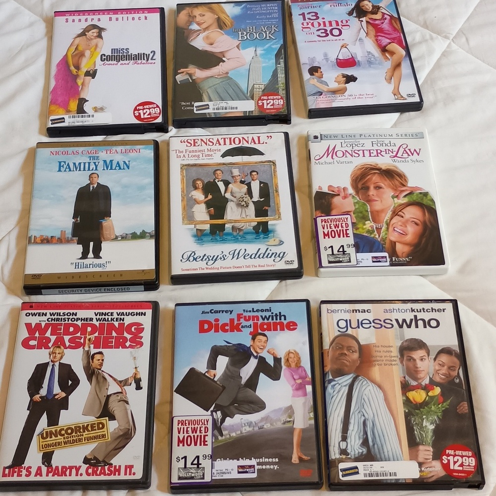 Lot of 9 chick flick DVDS‎